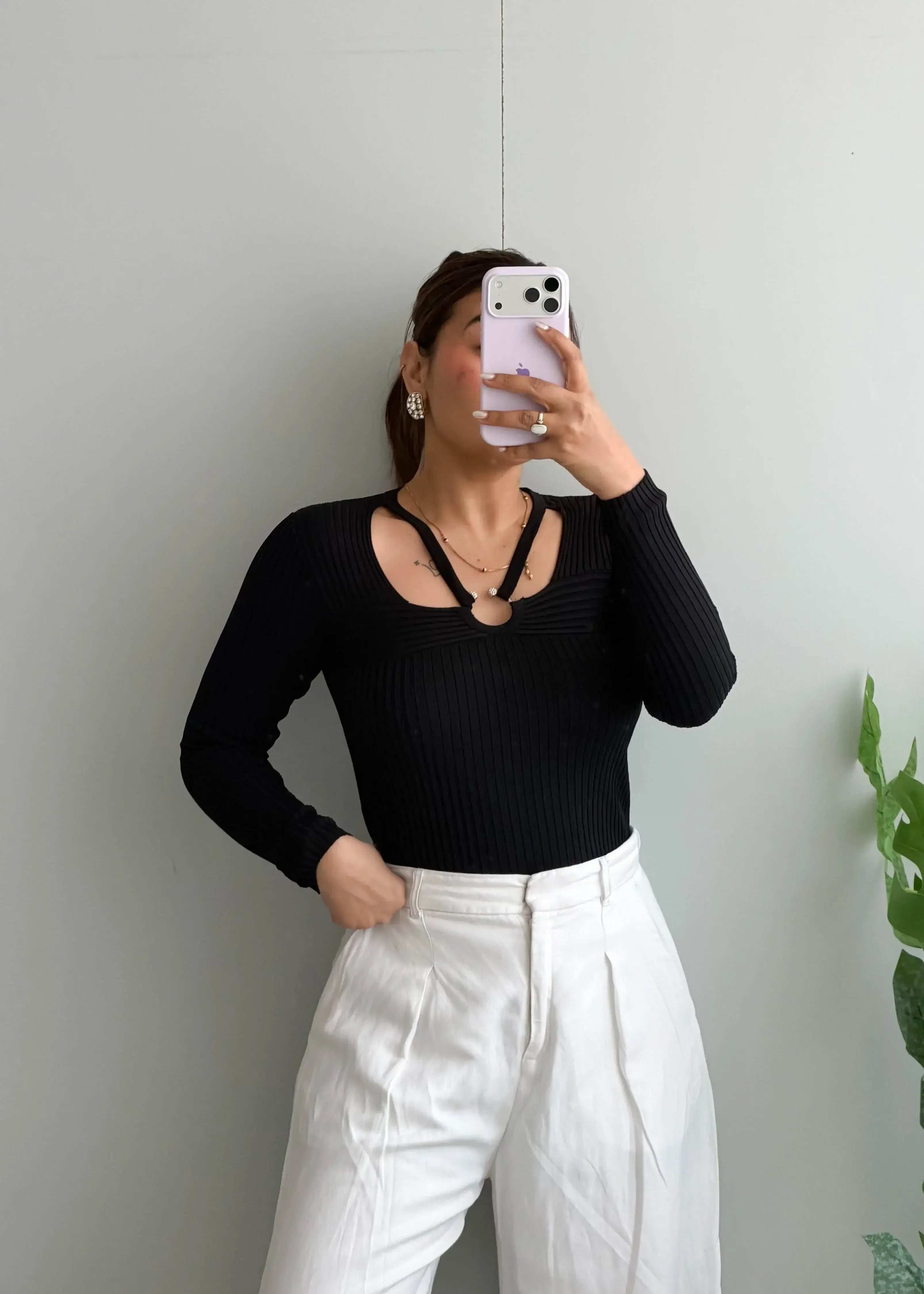 Size XS-S, Black Cut-Out Ribbed Top - Closet by Payal