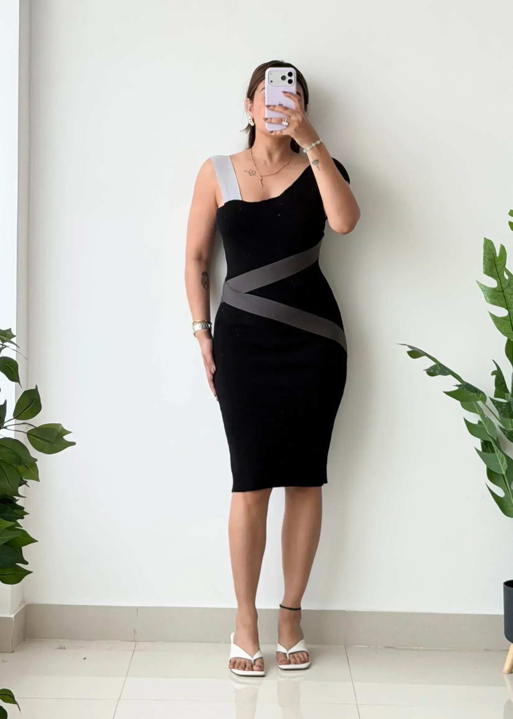 Size S-M, Black Contrast Strap Bodycon Midi Dress - Closet by Payal