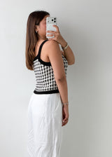 Size M-L Black & White Crochet Knit Tank Top
