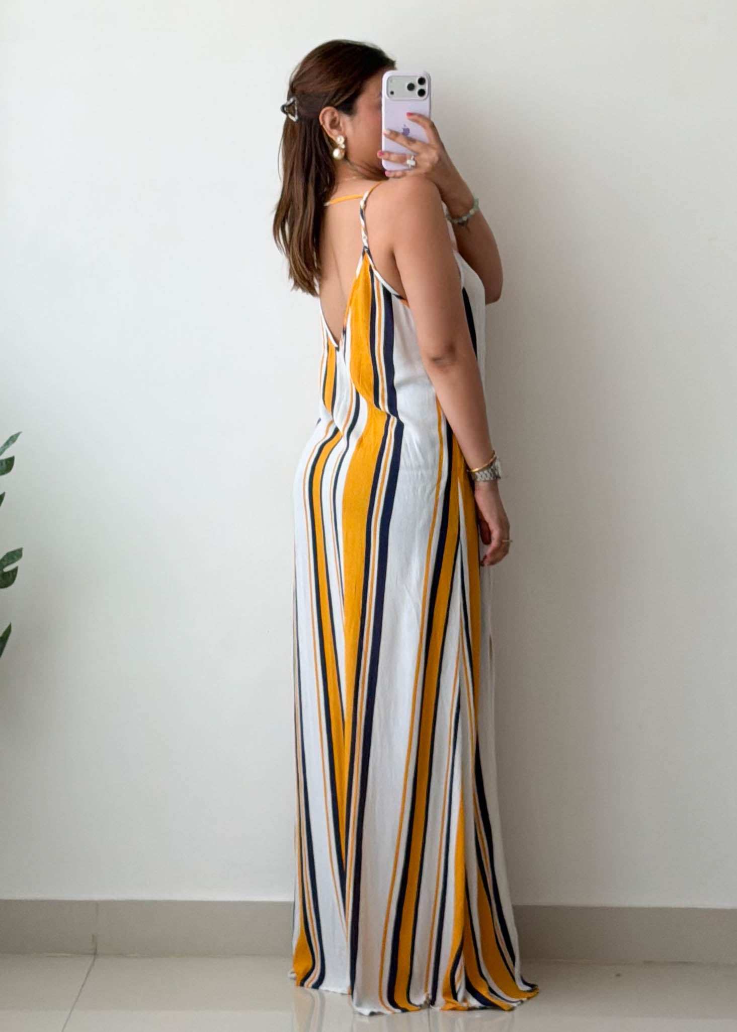M-L Yellow White Striped Side Slit Maxi Dress