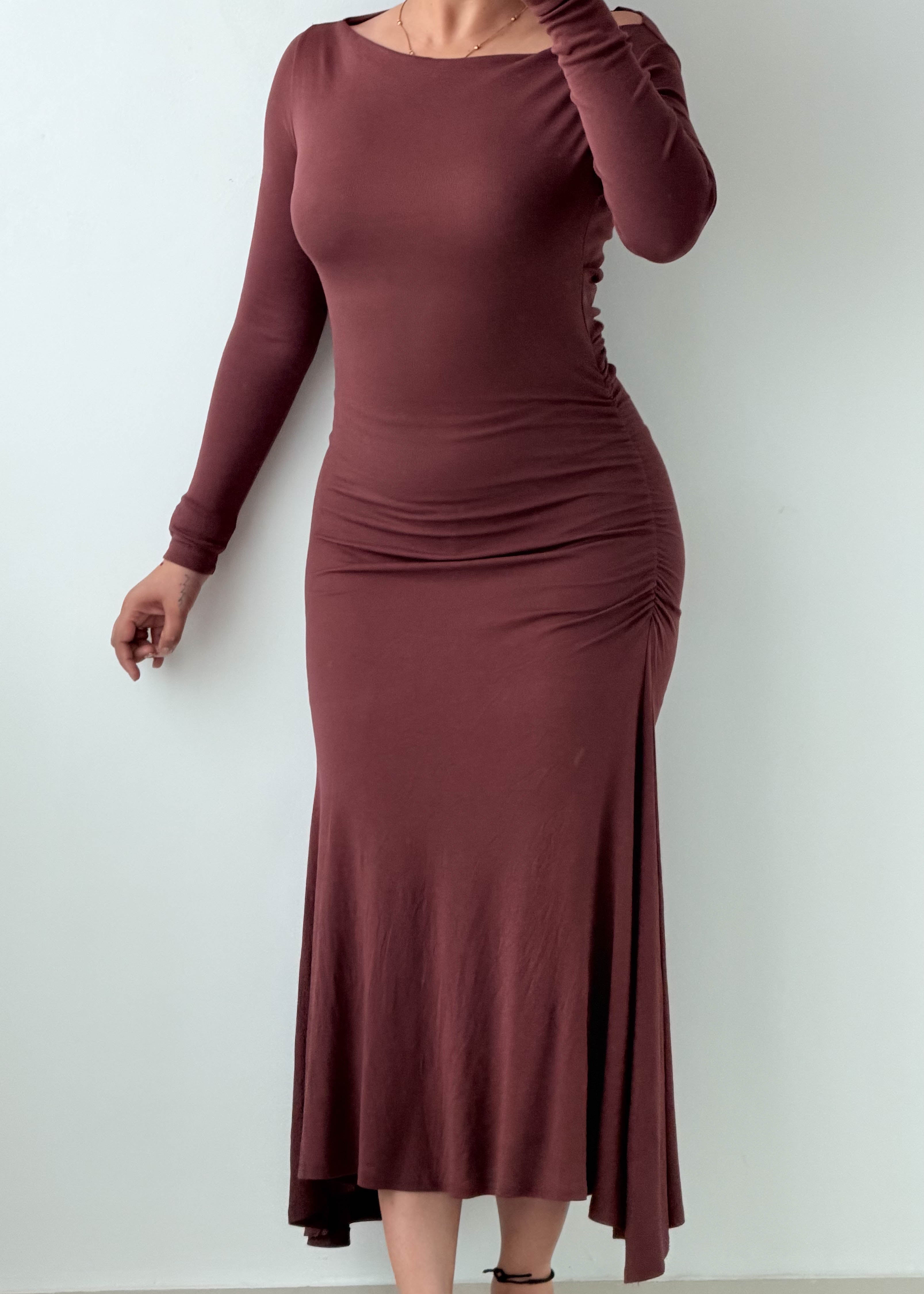 Size XS-M Brown Off-Shoulder Ruched Midi Dress