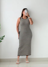 Size M-L Black & Cream Striped Ribbed Knit Maxi Dress