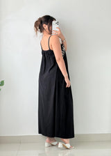 Size L-XL Black Embroidered Flowy Maxi Dress