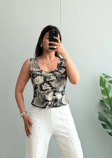 Size M, Floral Lace Print Fitted Tank Top - Closet by Payal