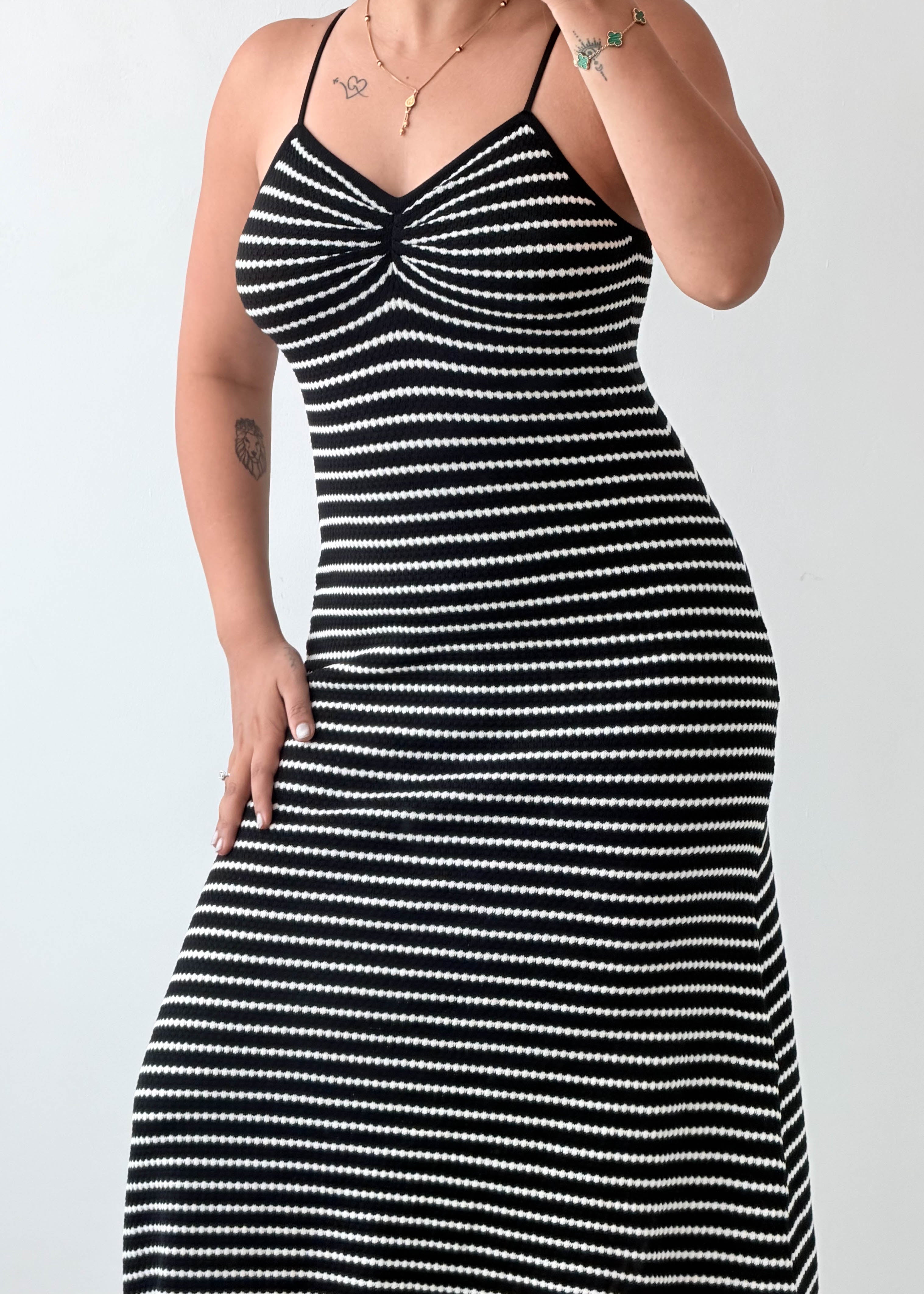 Size XS-M, Black & White Striped Knit Midi Dress