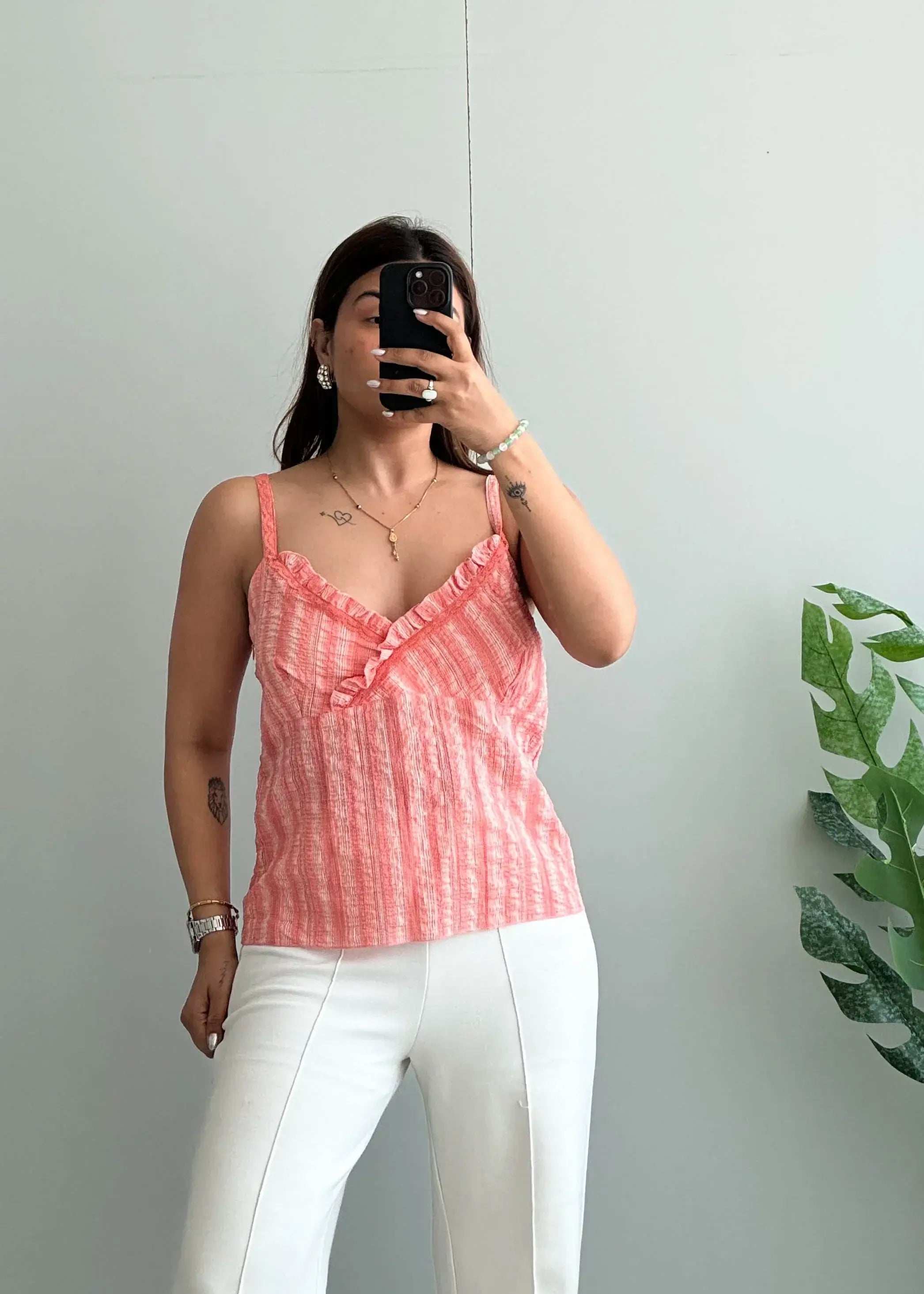 Size M, Peach Textured V Neck Summer Cami Top - Closet by Payal