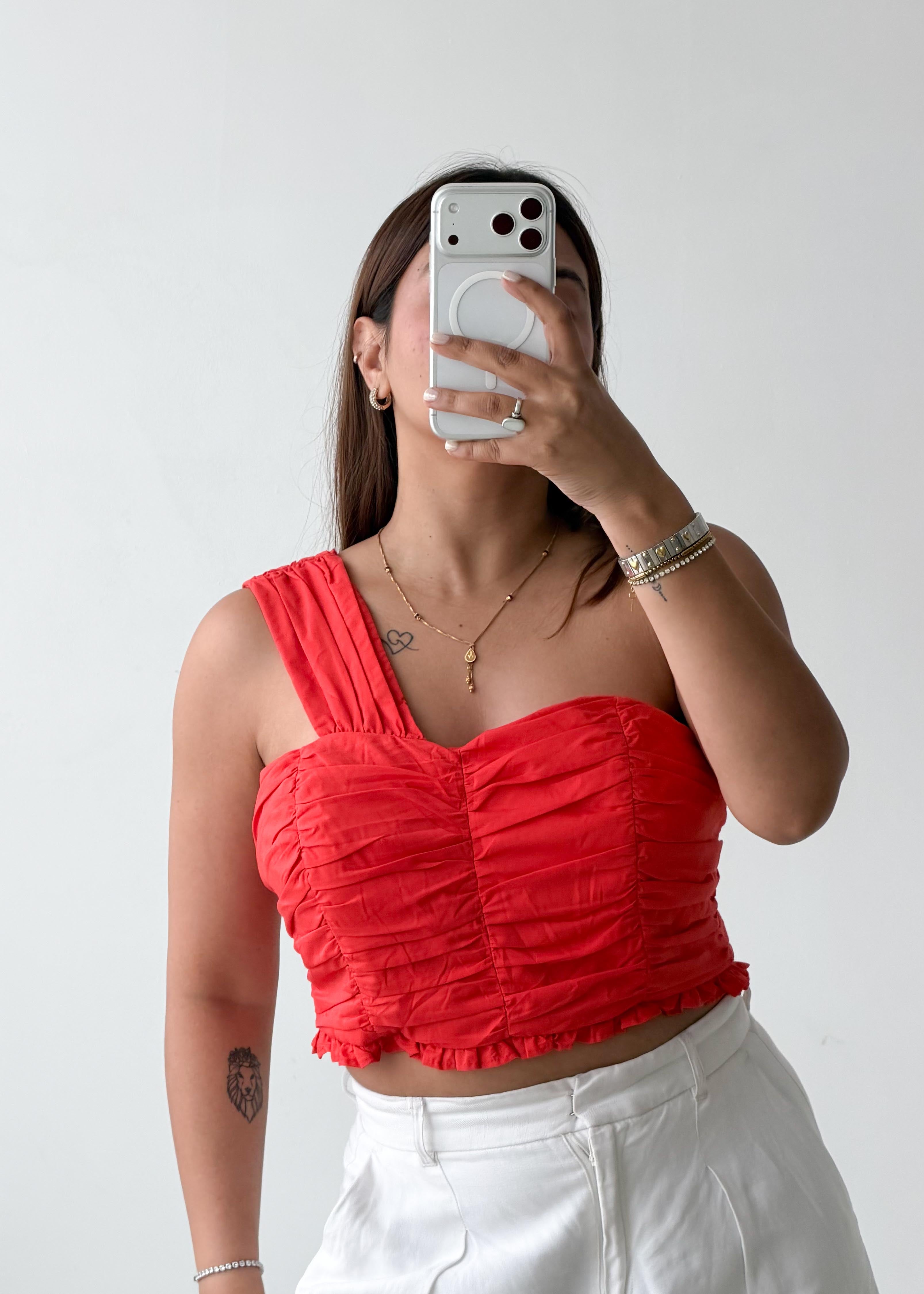Size M Red Ruched One-Shoulder Top