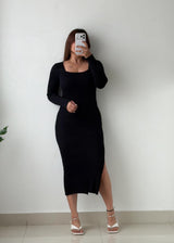 Size S-M Black Ribbed Knit Midi Dress