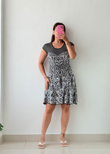 Size S-M Abstract Print Fit & Flare Dress