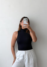 Size S-M Black High Neck Sleeveless Top