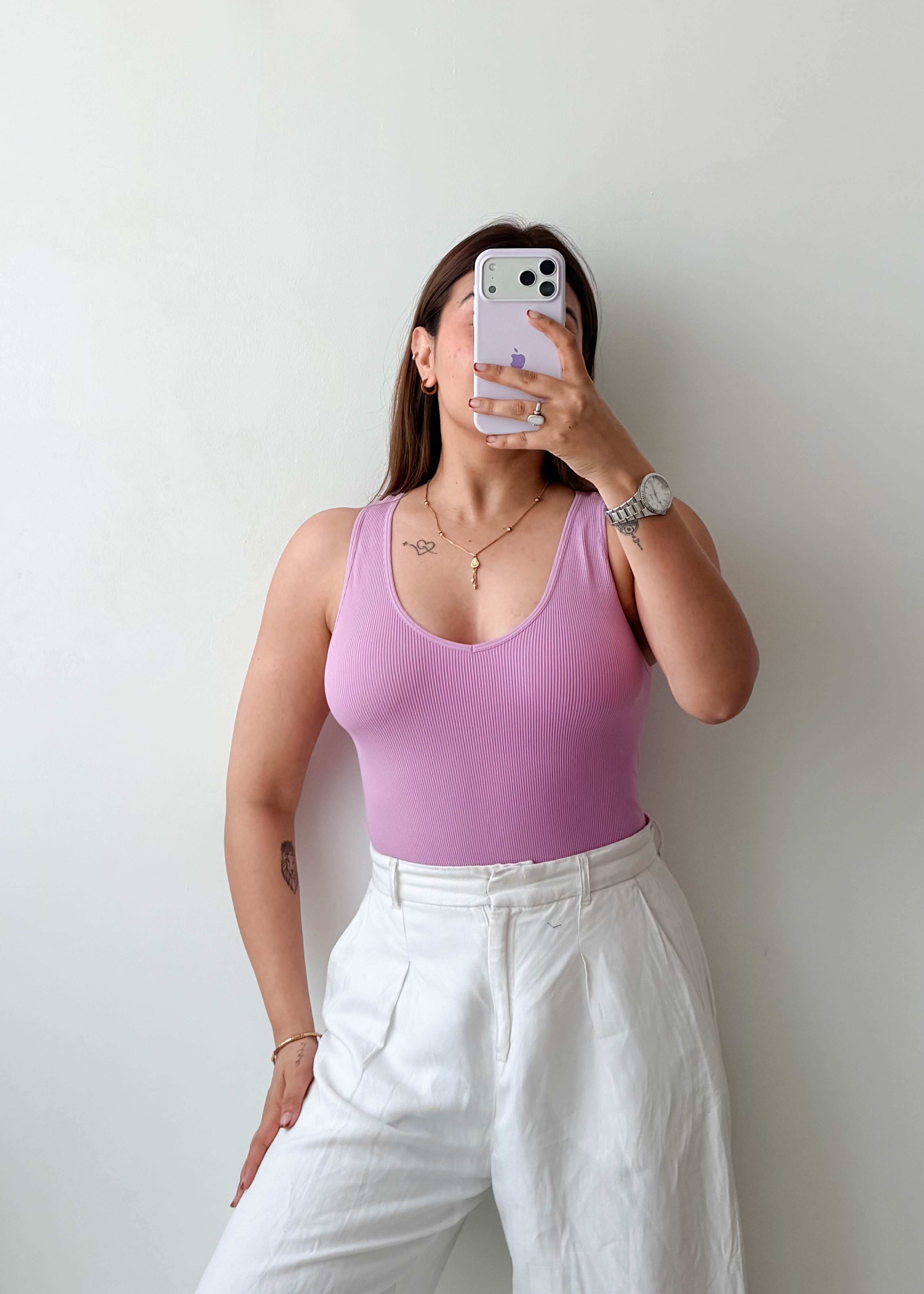 Size L Lilac Ribbed Scoop Neck Bodysuit