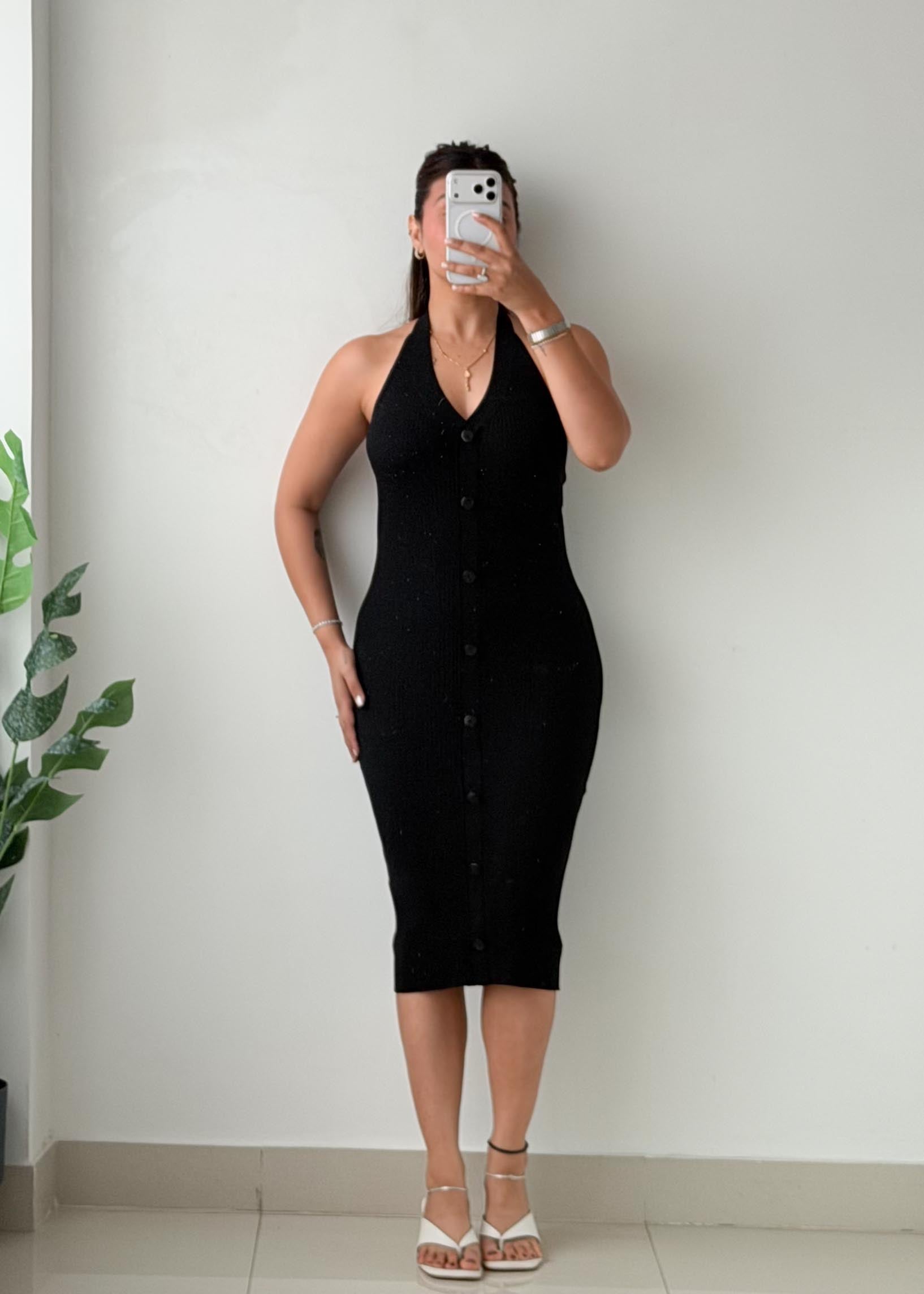 Size XS-M Black Ribbed Button-Front Midi Dress