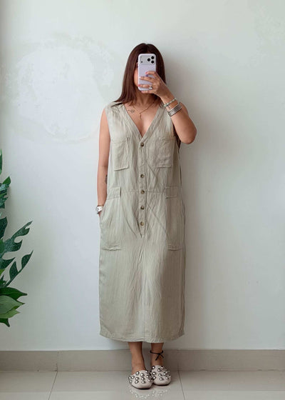 Size M-L Cotton Beige Utility Midi Dress – Closet by Payal