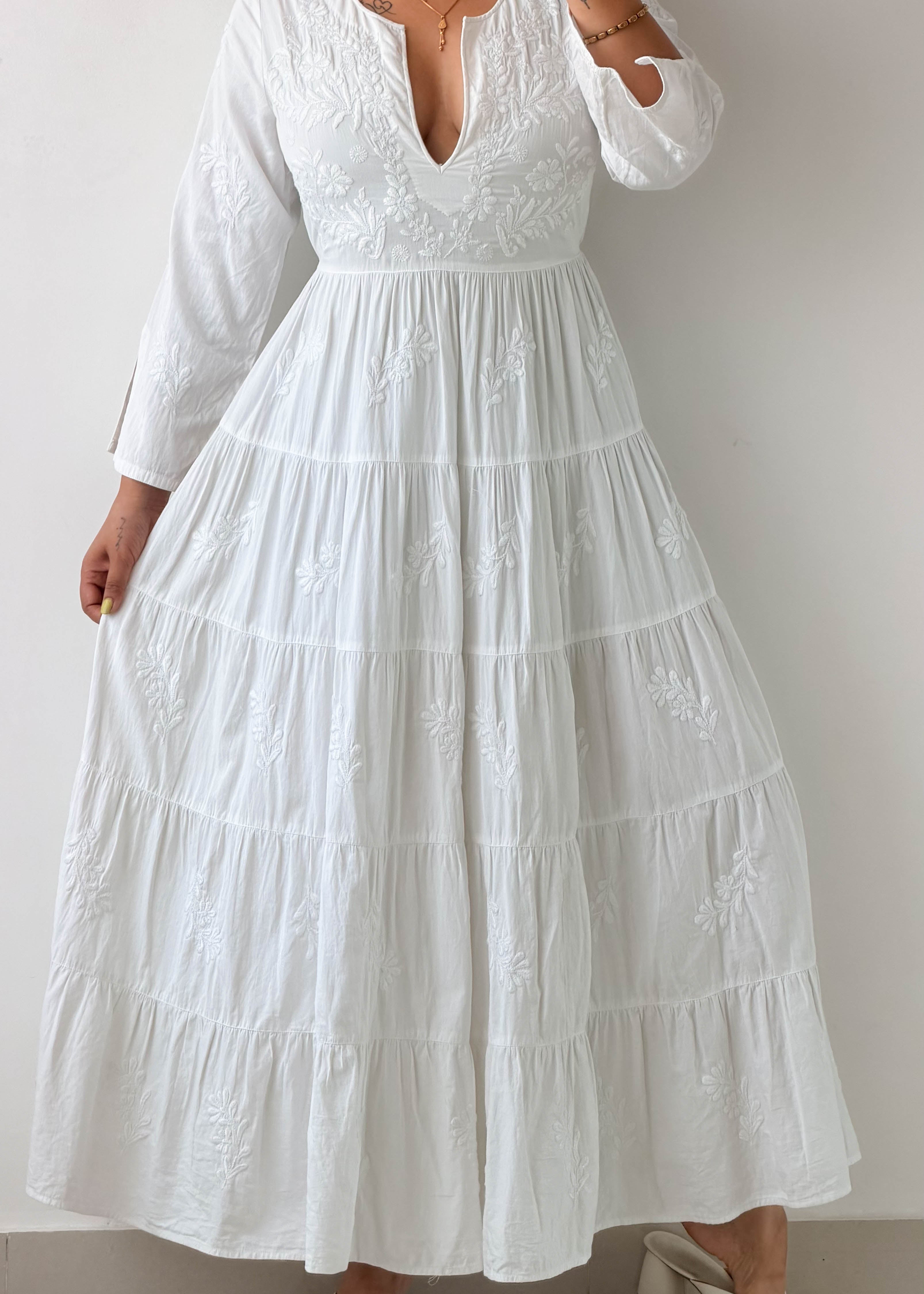 Size XS-S White Embroidered Cotton Maxi Dress