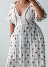 Size M-L White Embroidered Boho Maxi Dress