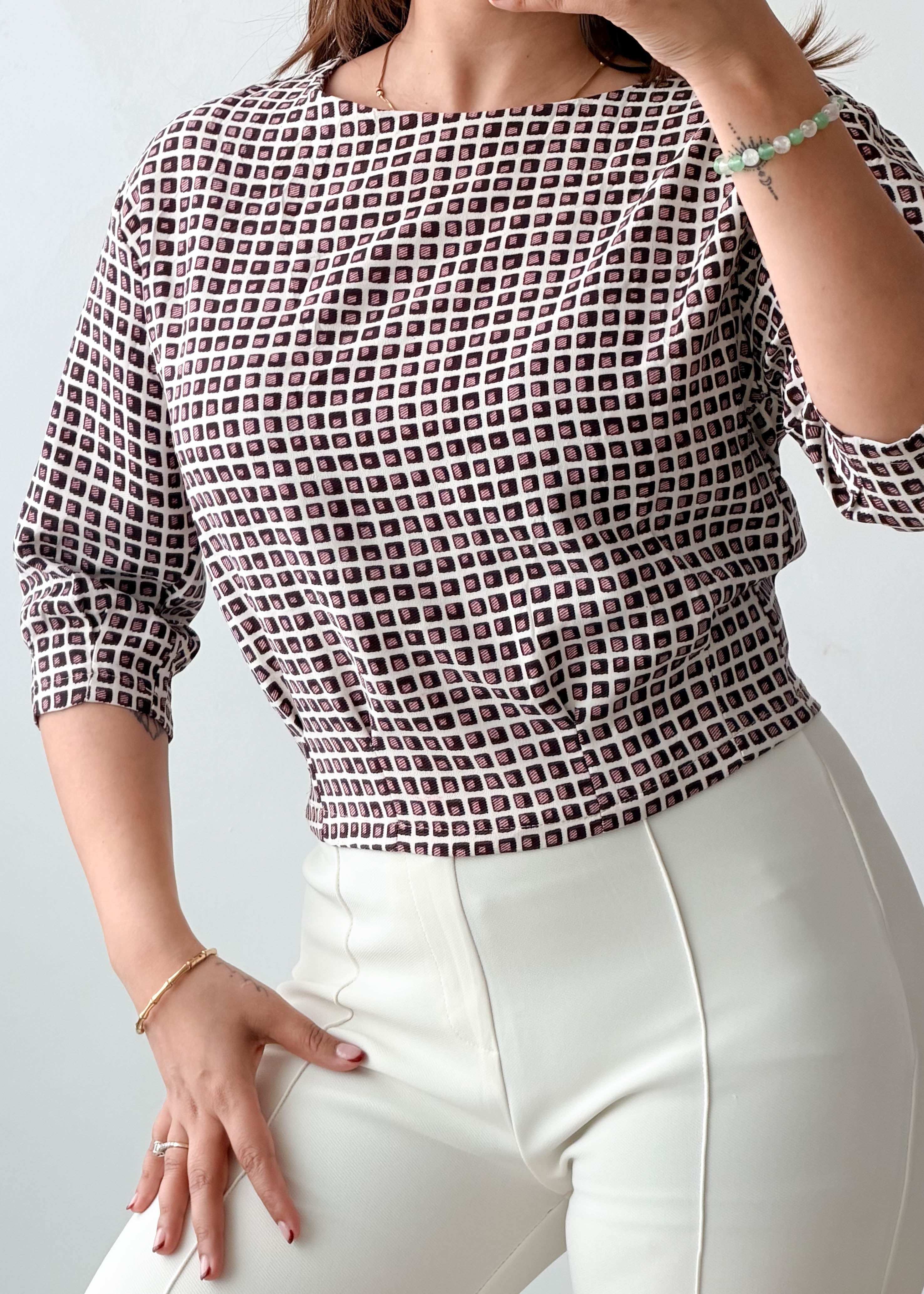 Size M Brown Geometric Printed Top