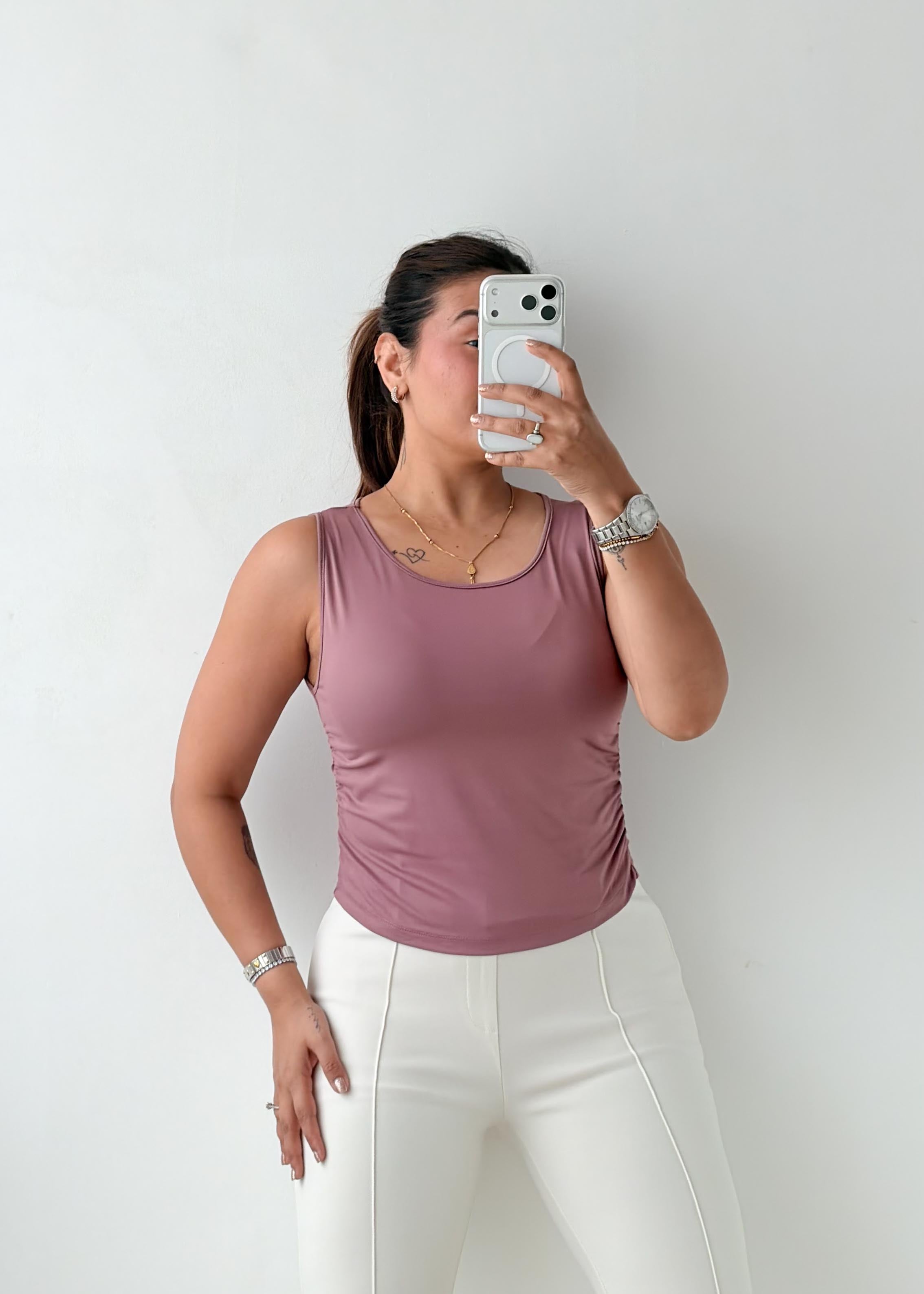 Size M-L Mauve Sleeveless Tank Top