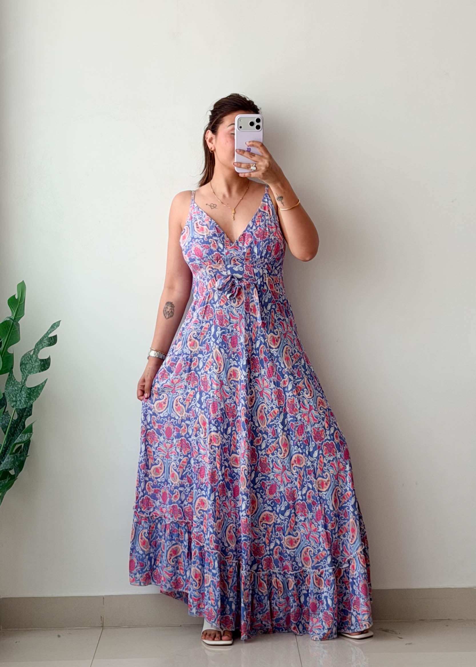 Size M-L Blue Paisley Maxi Dress