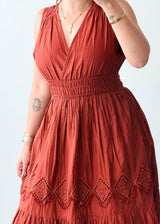 Size M-L Rust Embroidered Midi Dress