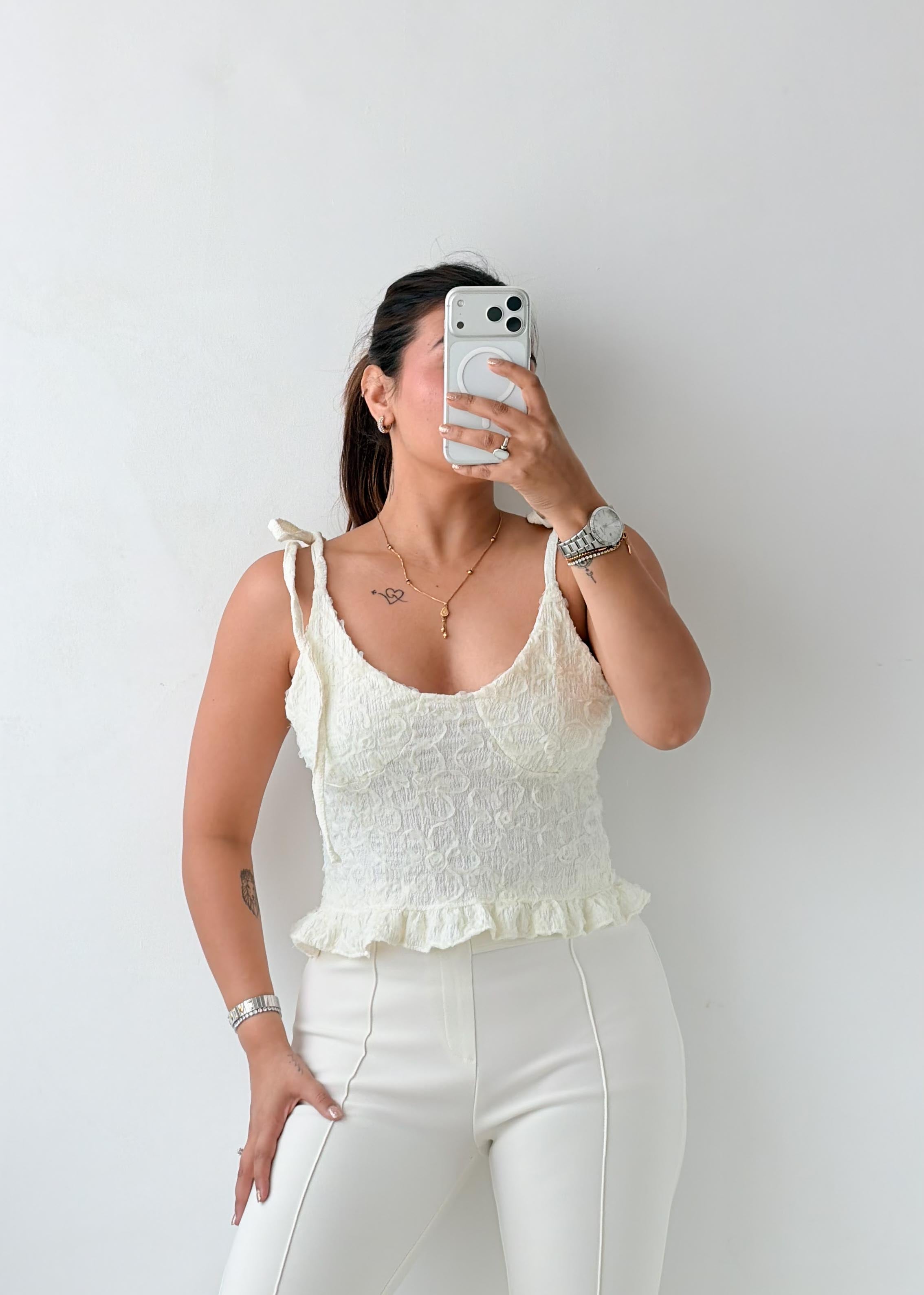 Size S-M White Textured Peplum Top