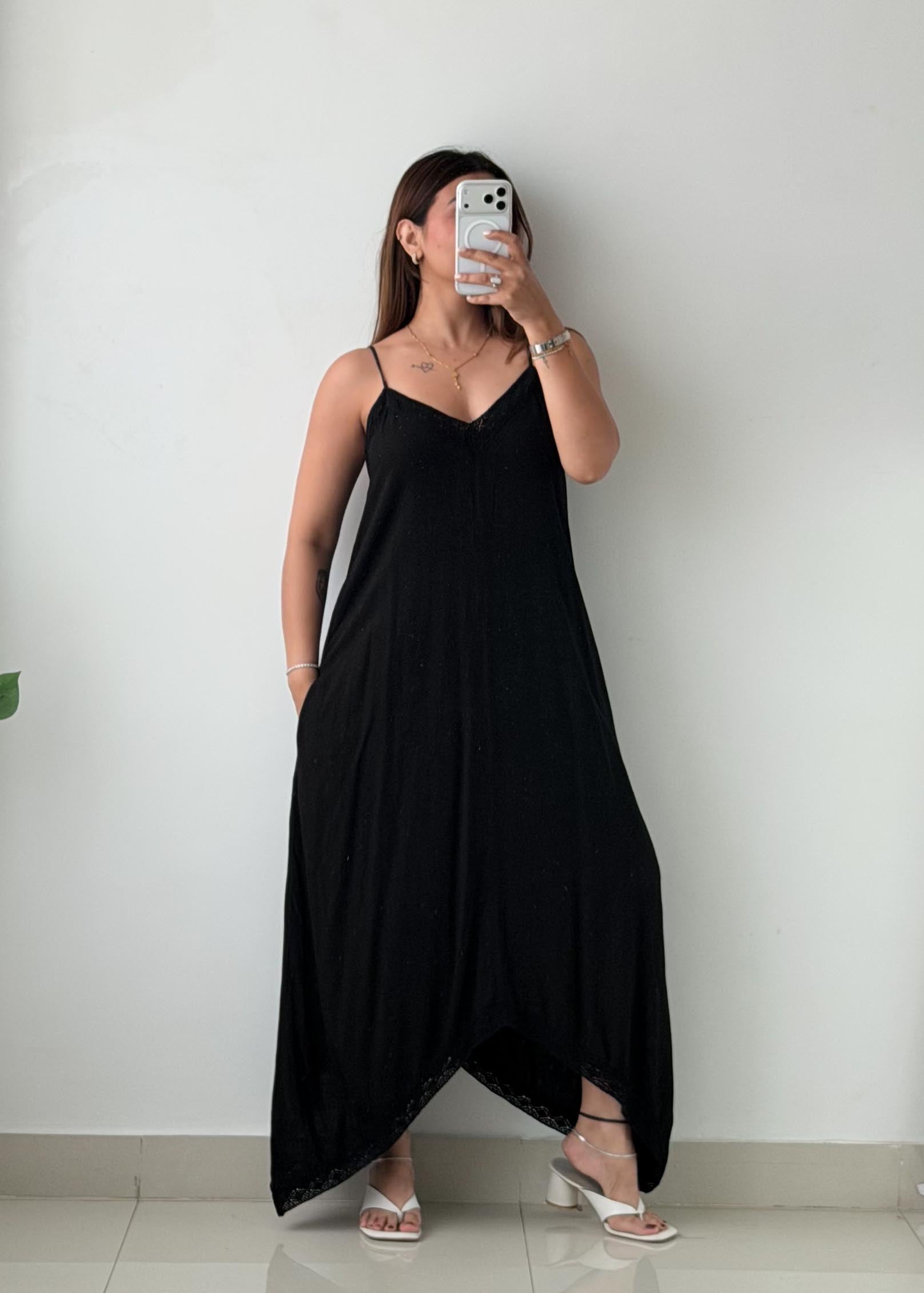 Size S-M Black Strappy Flowy Maxi Dress