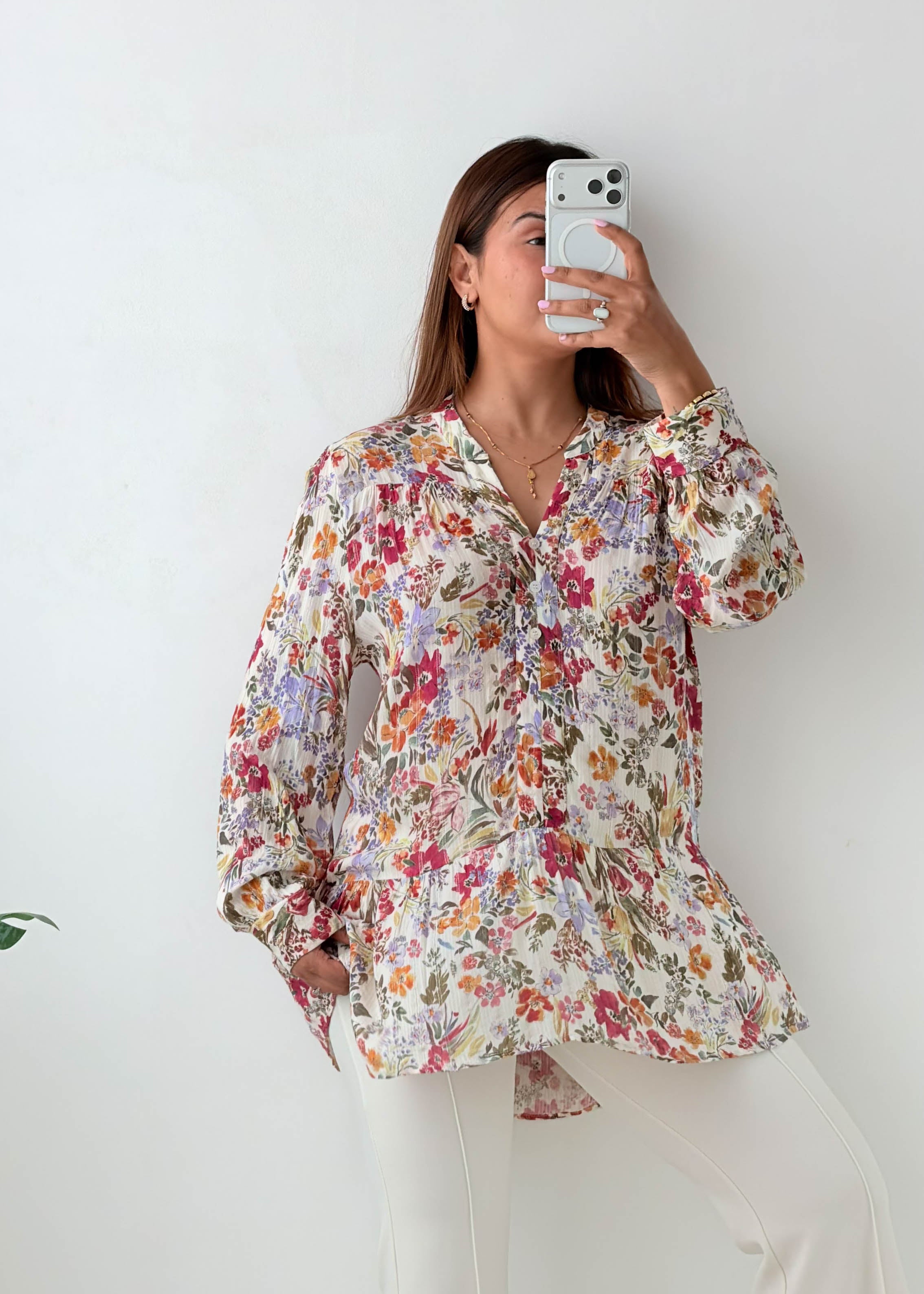 Size M-L White Floral Peplum Blouse