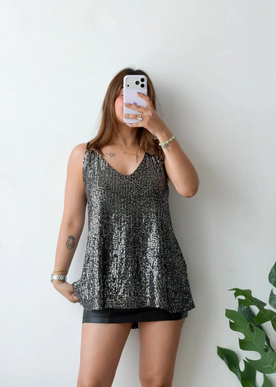 Size 2XL-3XL, Black Sequin Flow Top
