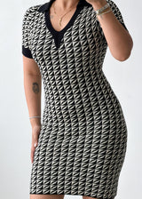 Size XS-S Black & White Geometric Knit Mini Dress