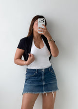 Size S-M Black shrug top