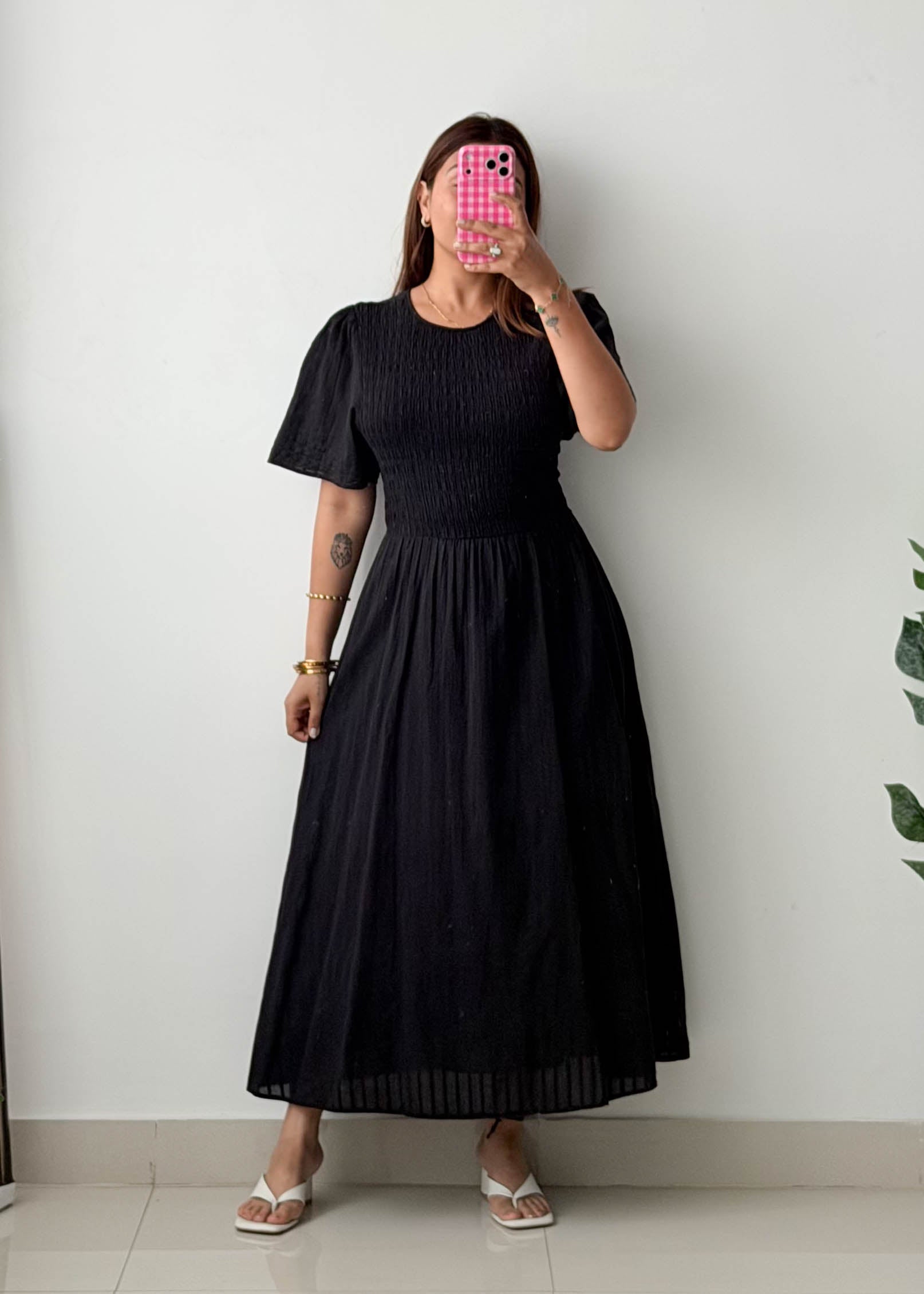 Size L-XL Black Textured Maxi Dress