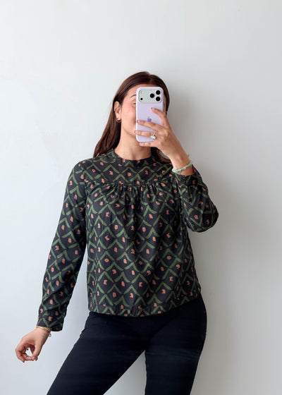 XS-S Black Geometric Printed Top