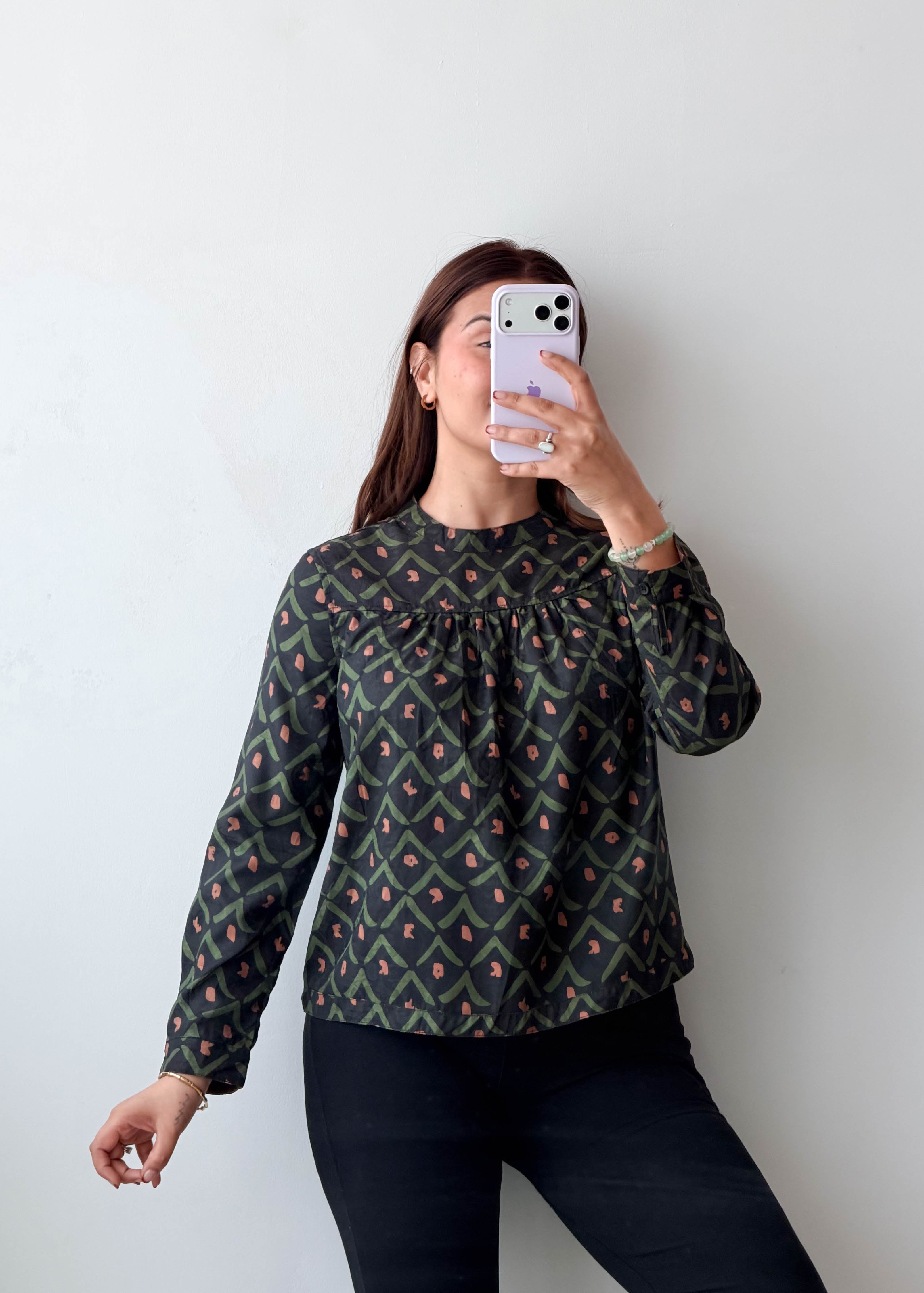 XS-S Black Geometric Printed Top