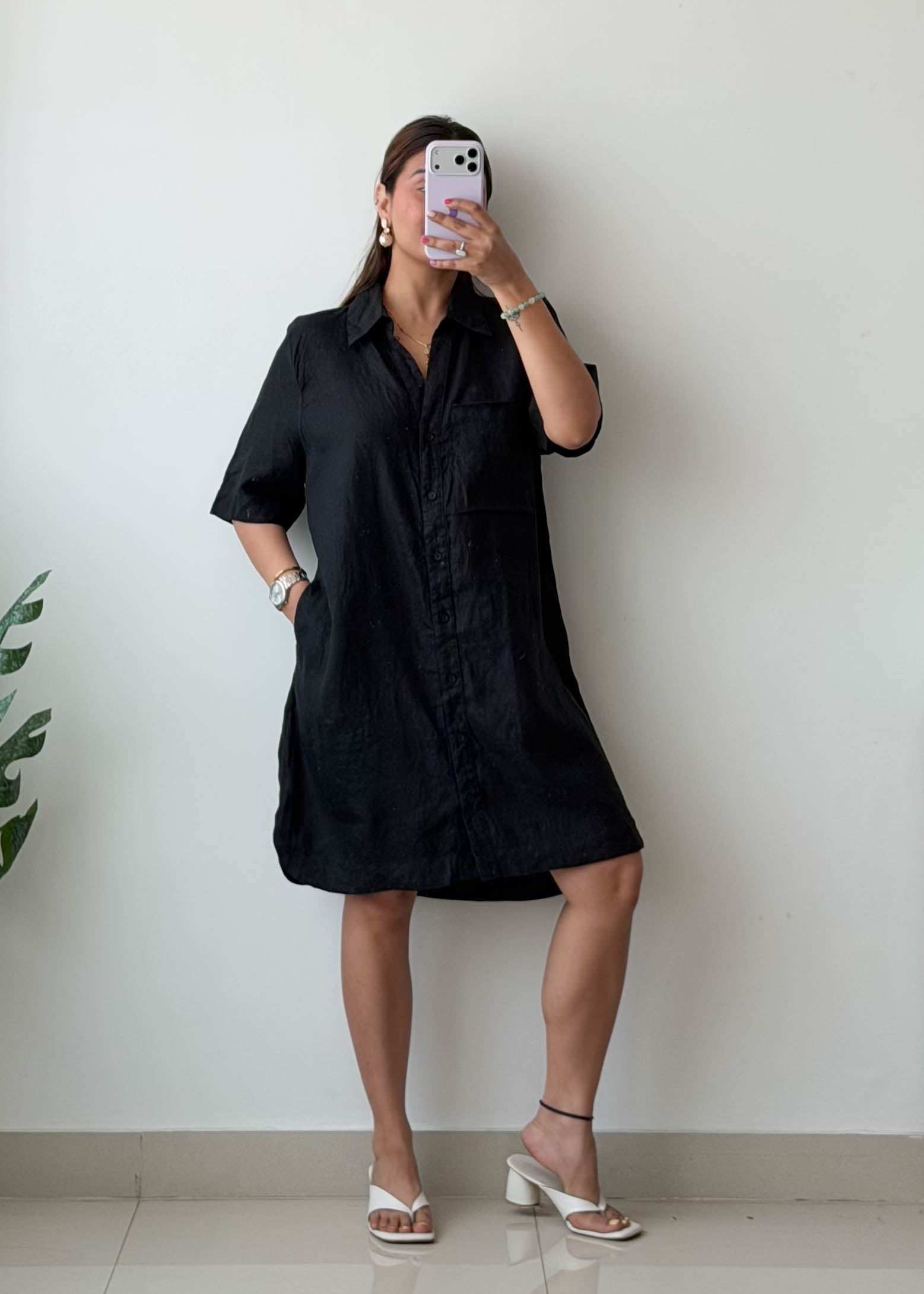 M-L Black Shirt Dress with Pockets
