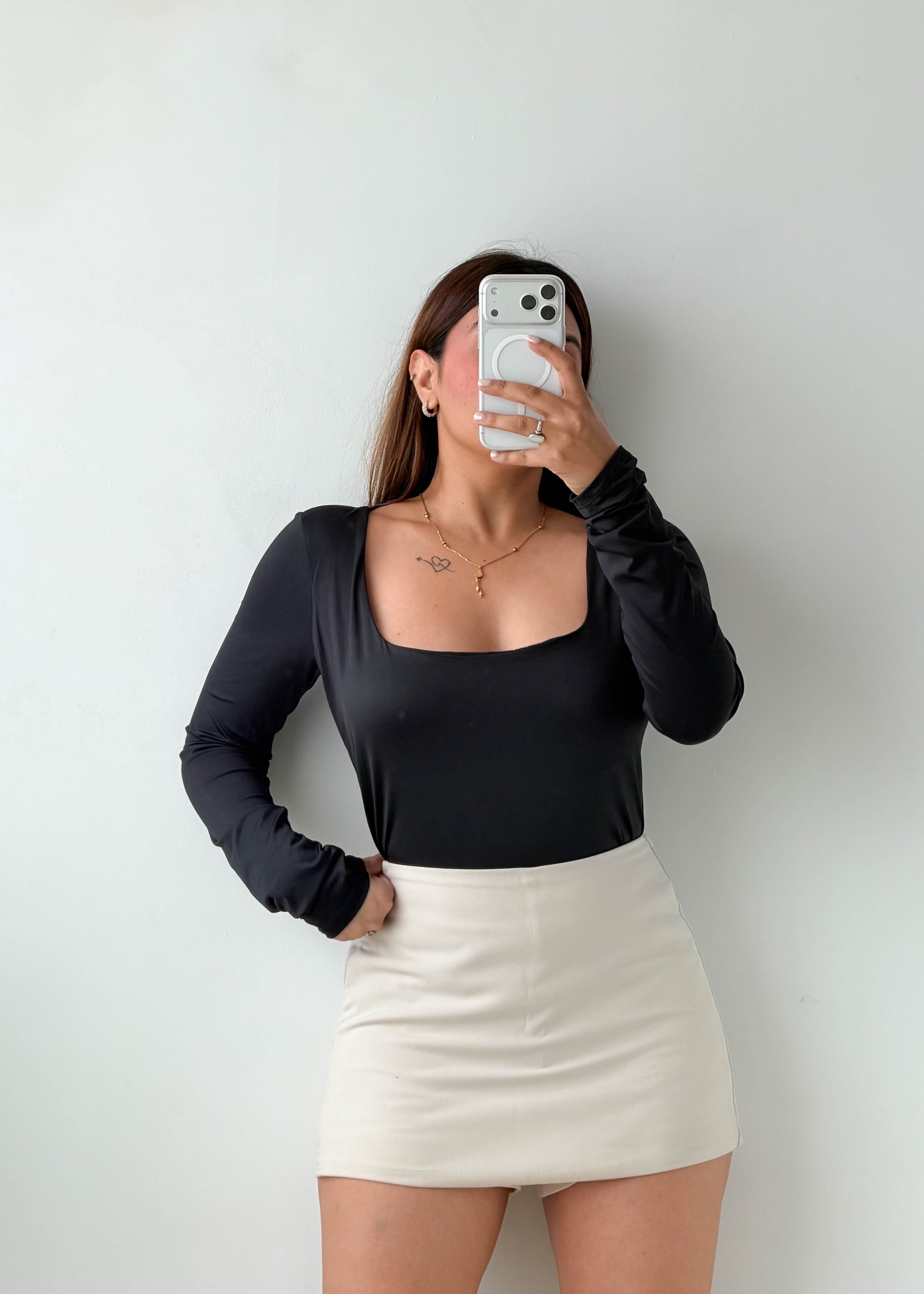 Size L-XL Black Square Neck Long Sleeve Bodysuit