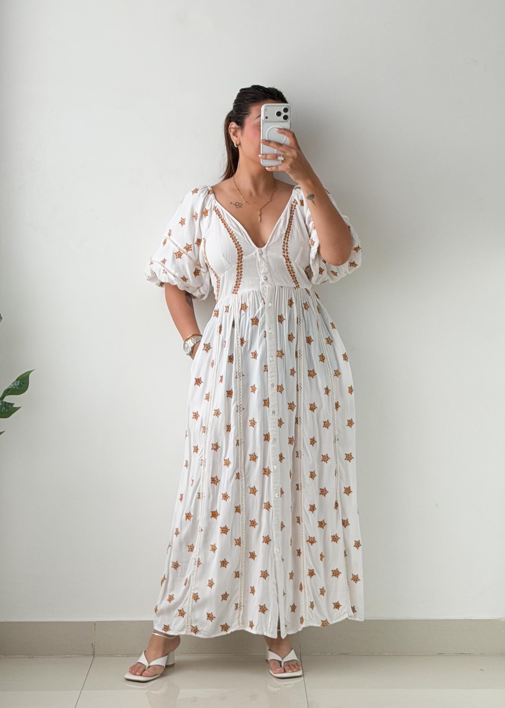Size M-L White Embroidered Boho Maxi Dress