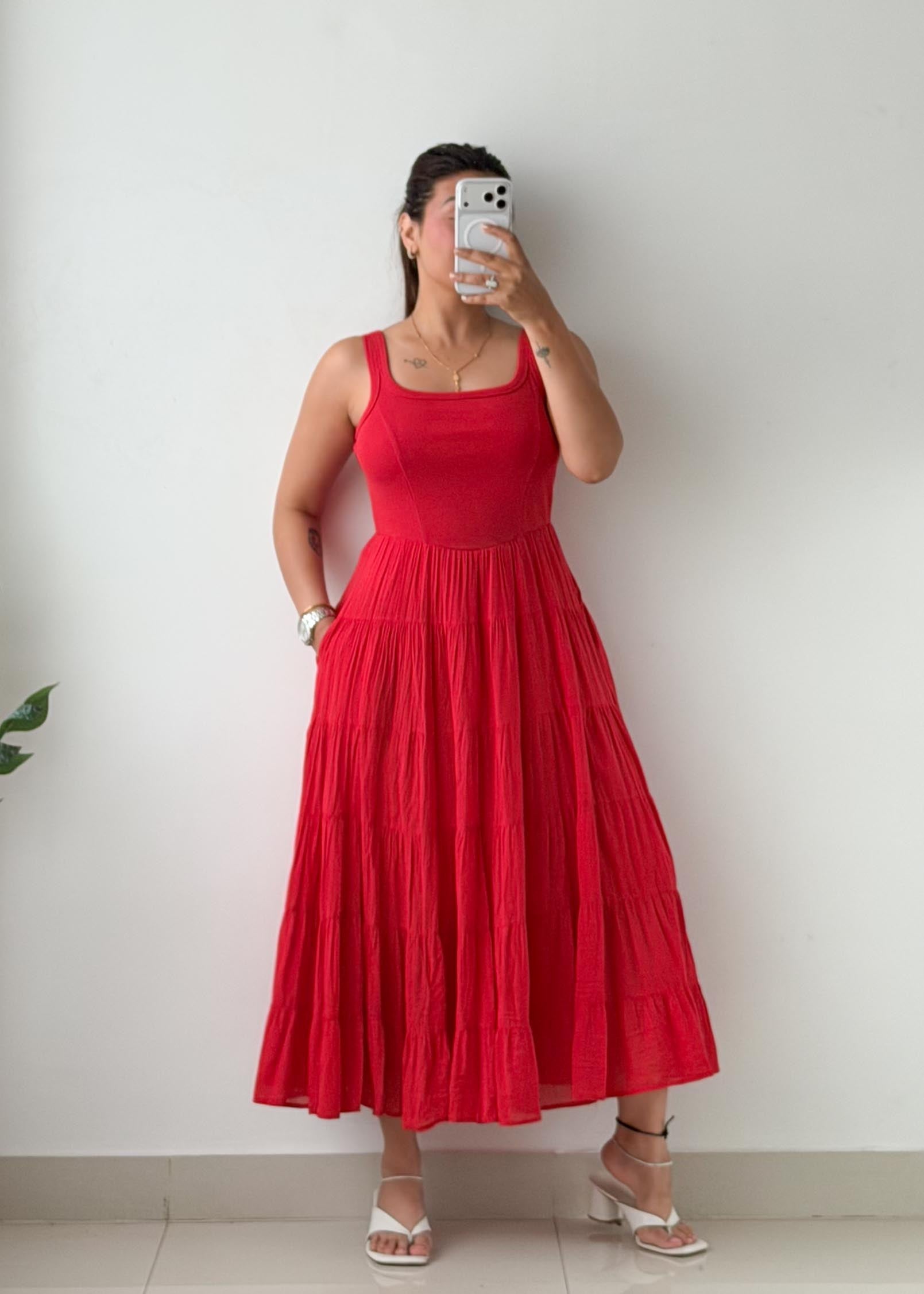 Size M-L Red Tiered Cotton Maxi Dress