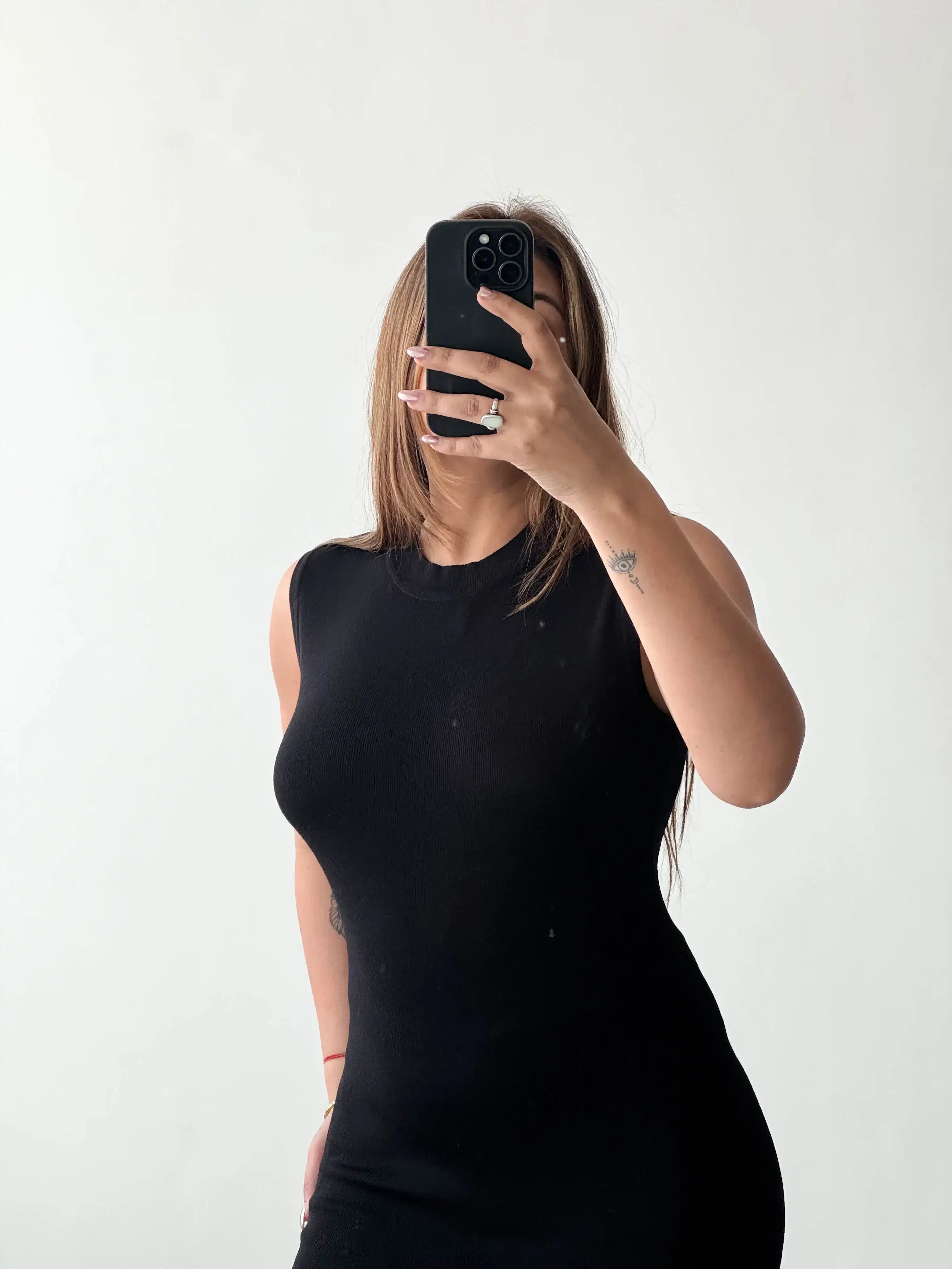 Size S-M, Black Sleeveless Bodycon Midi Dress