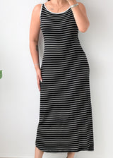 Size M-L Black & White Striped Knit Maxi Dress
