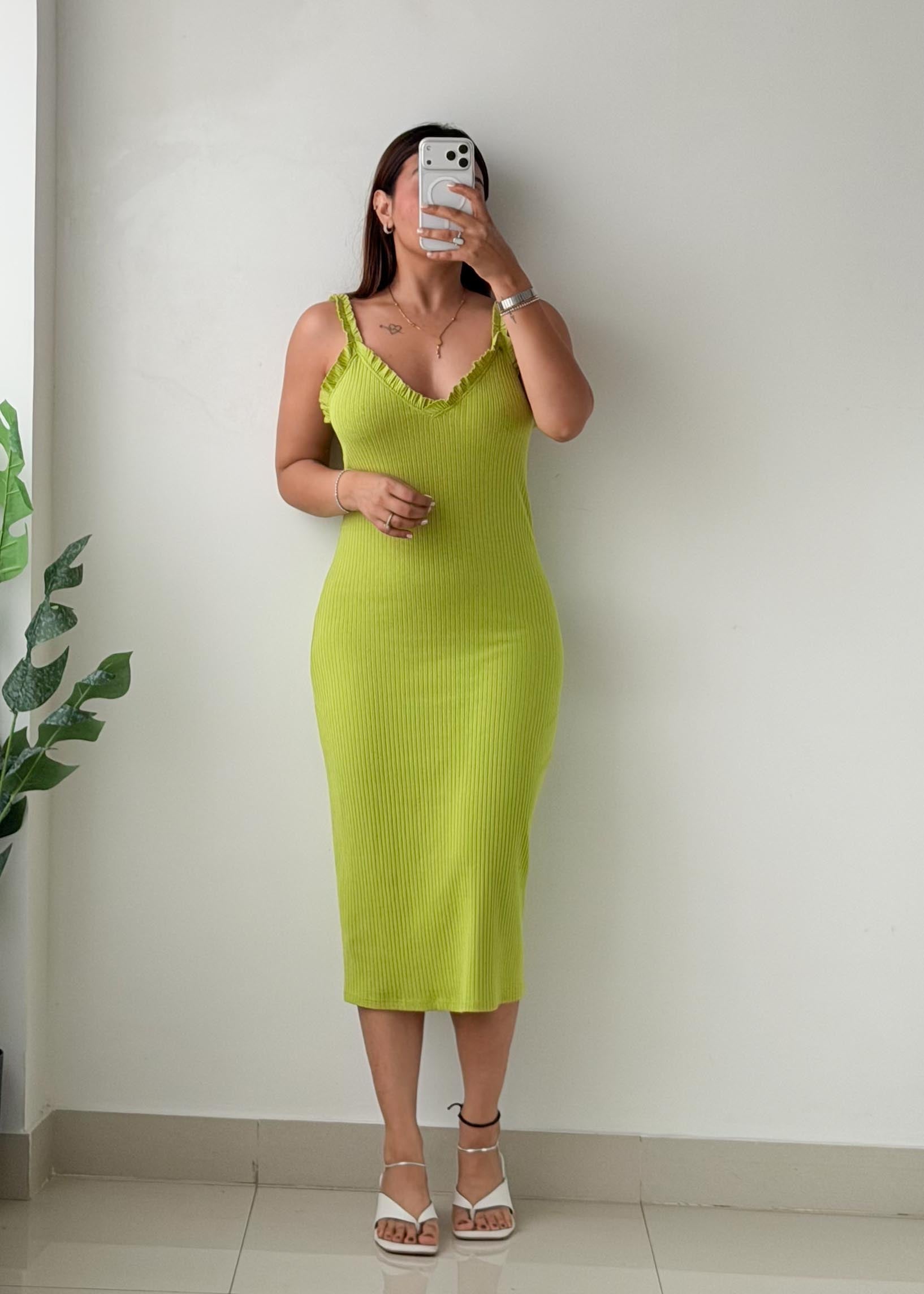 Size M-L Lime Green Ribbed Midi Dress