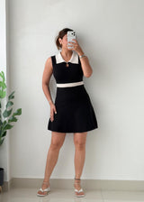 Size XS-S Black & White Collared Knit Mini Dress