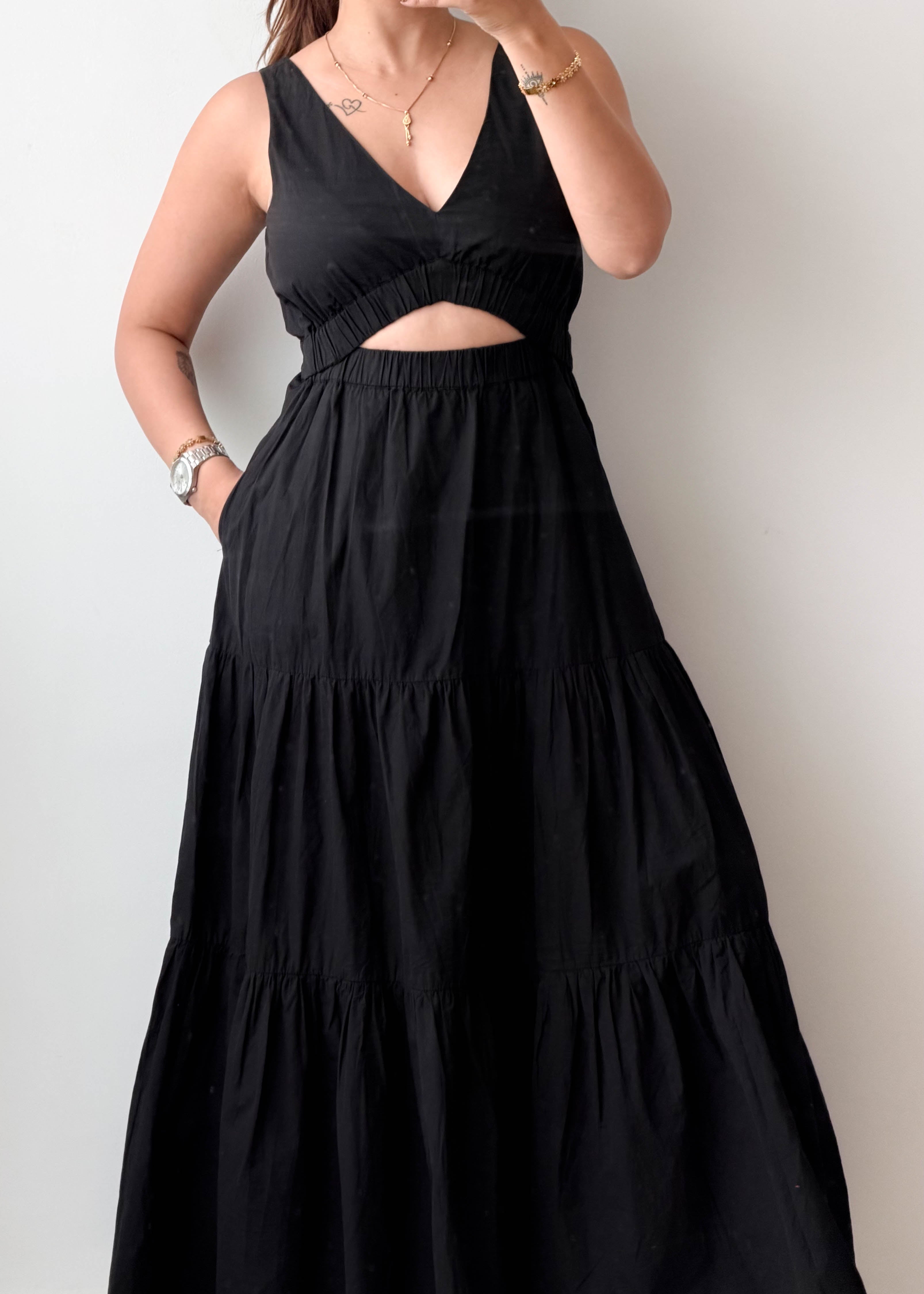 Size XS-S Black Cut-Out Tiered Maxi Dress