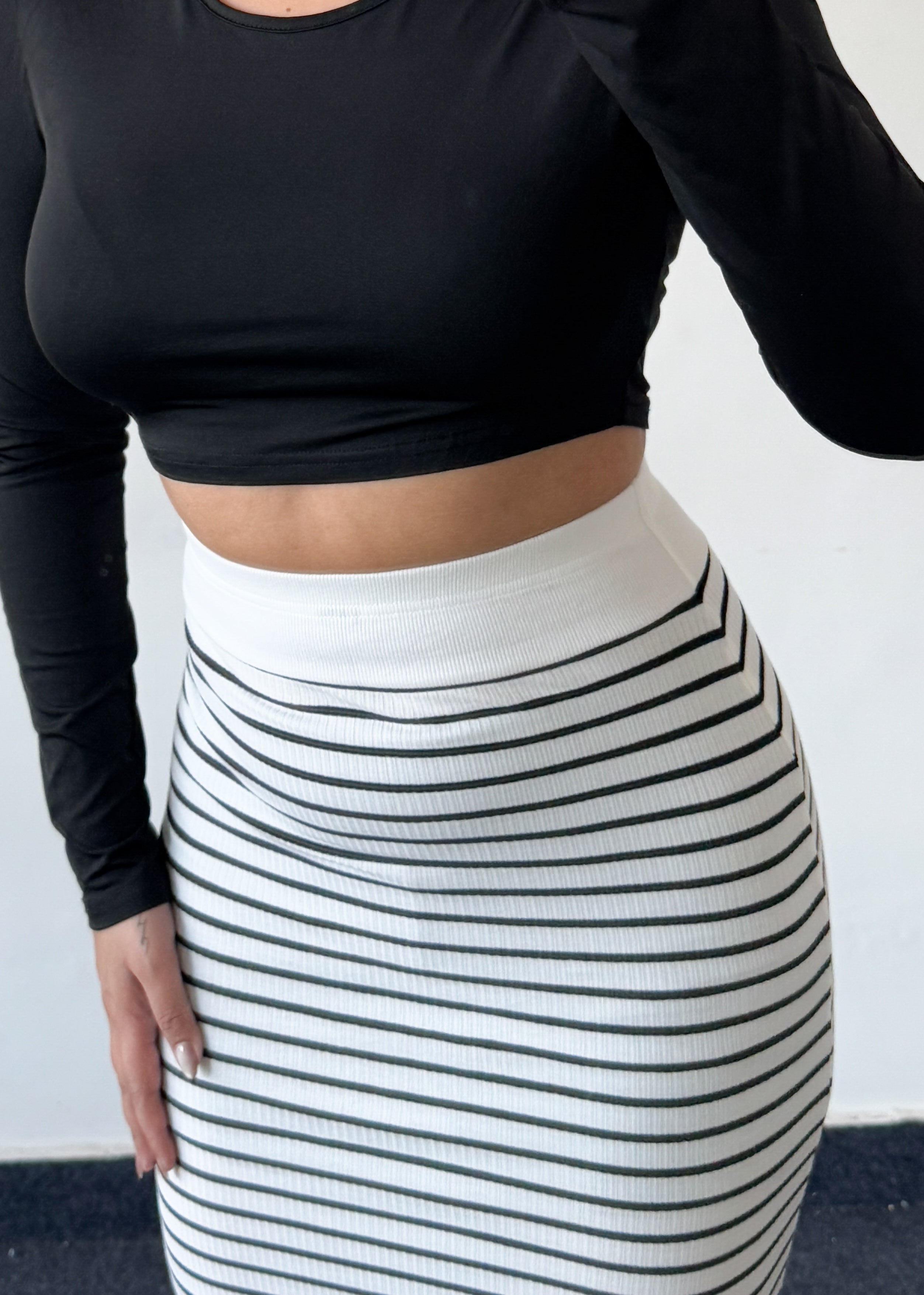 A2201 WAIST 24-28