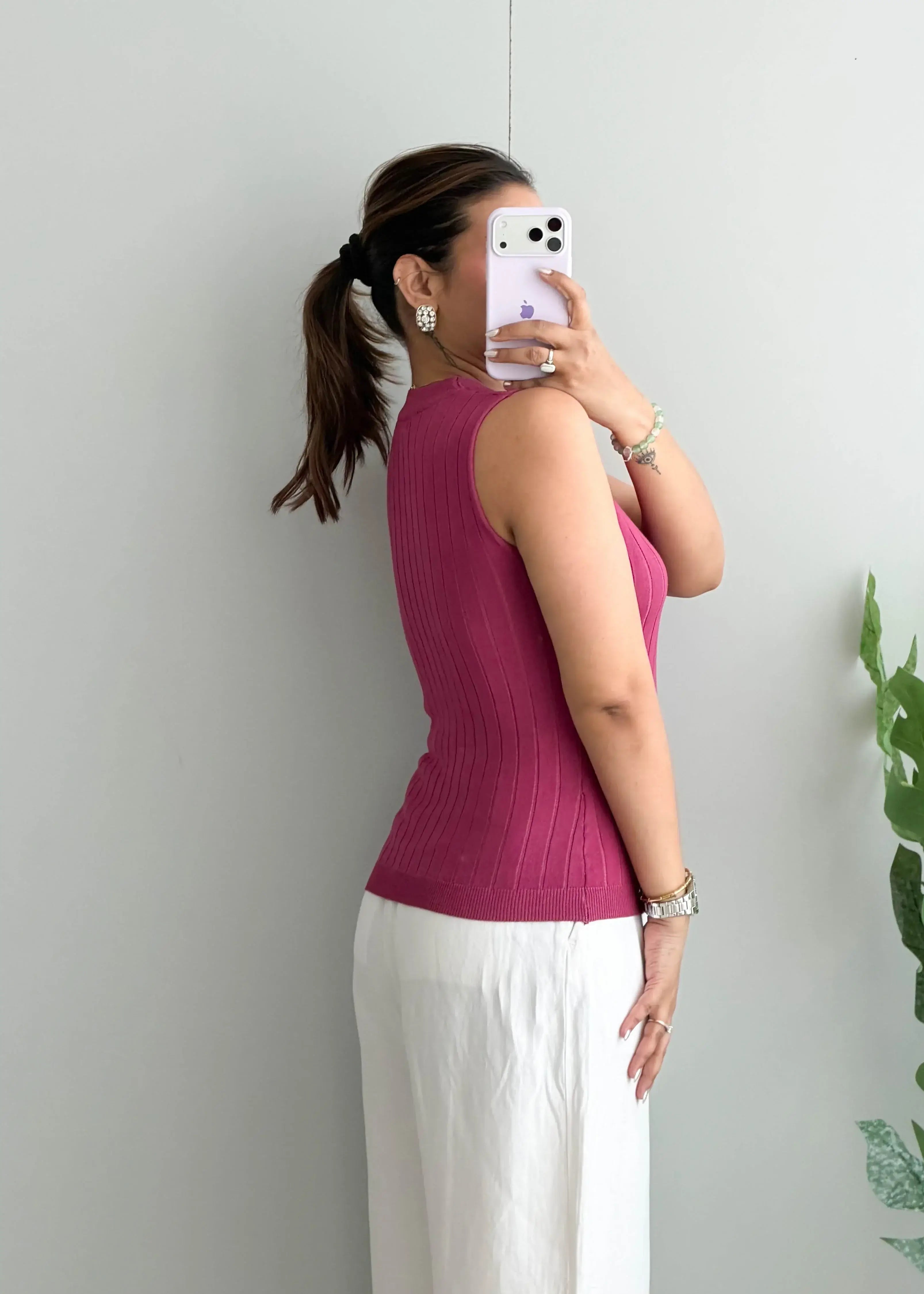 Size M-L, Magenta Ribbed Sleeveless Top - Closet by Payal