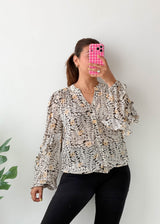 Size S-M White Leaf Print Ruffle Top