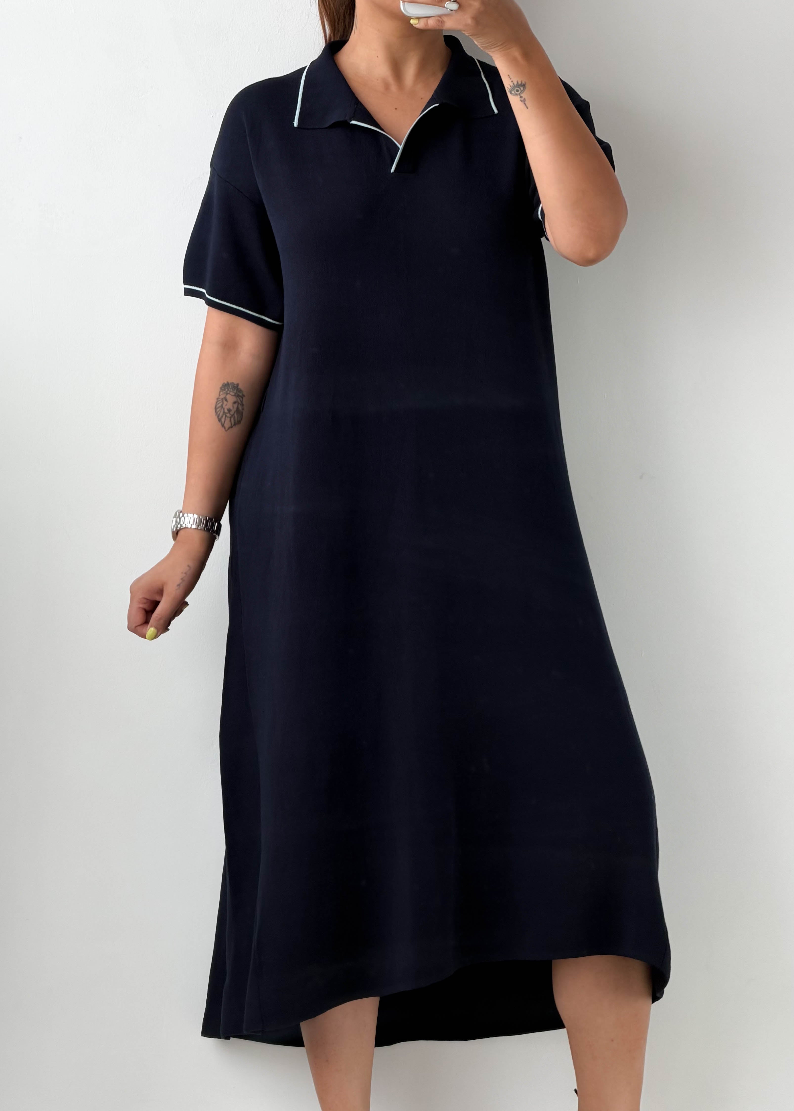 Size L-XL Navy Collared Midi Dress