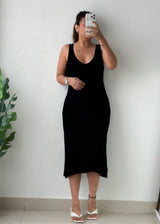 Size L-XL Black Ribbed Scoop Neck Midi Dress