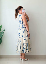 Size M-L White & Blue Leaf Print Tiered Dress