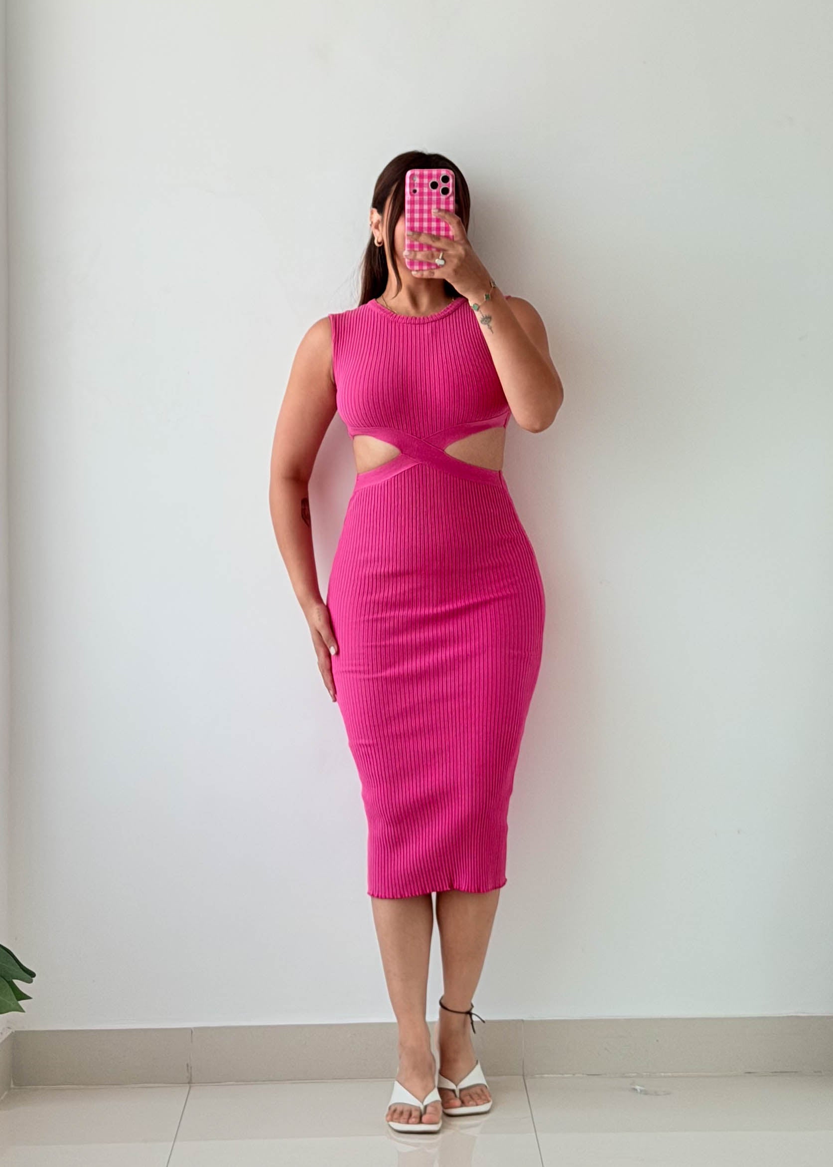 Size XS-S Pink Cut-Out Ribbed Midi Dress