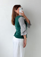 Size M-L Green Contrast Sleeve Knit Top