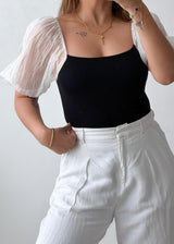 Size S-M Black Puff Sleeve Contrast Top